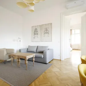 navštívit hotel